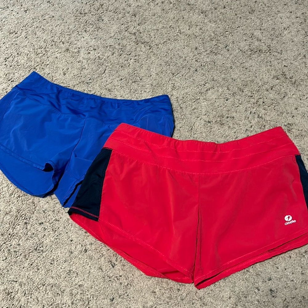 Set of 2 pairs of Oiselle Rogas